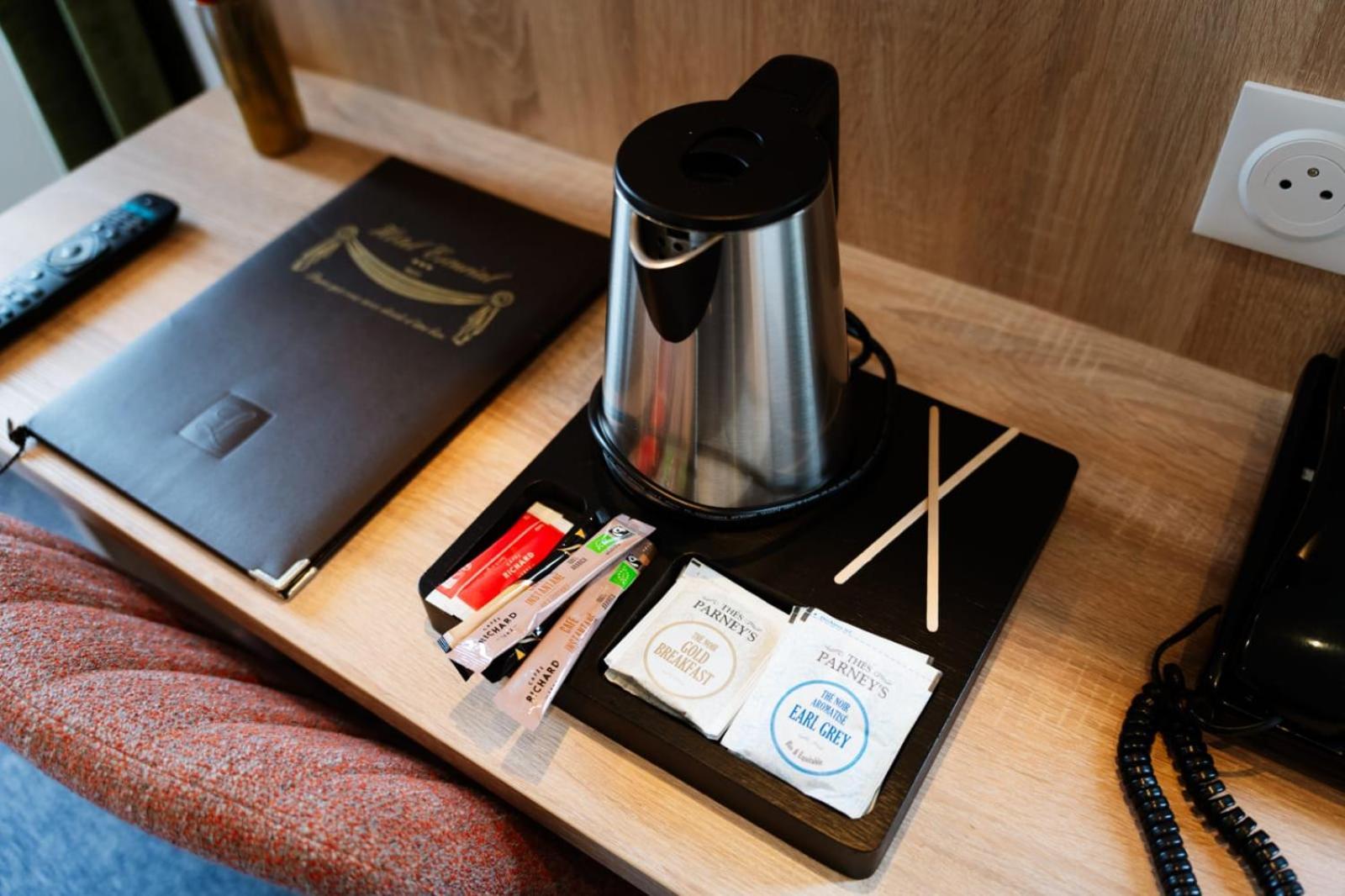 Hotel Escurial - Centre Gare Мец Екстериор снимка